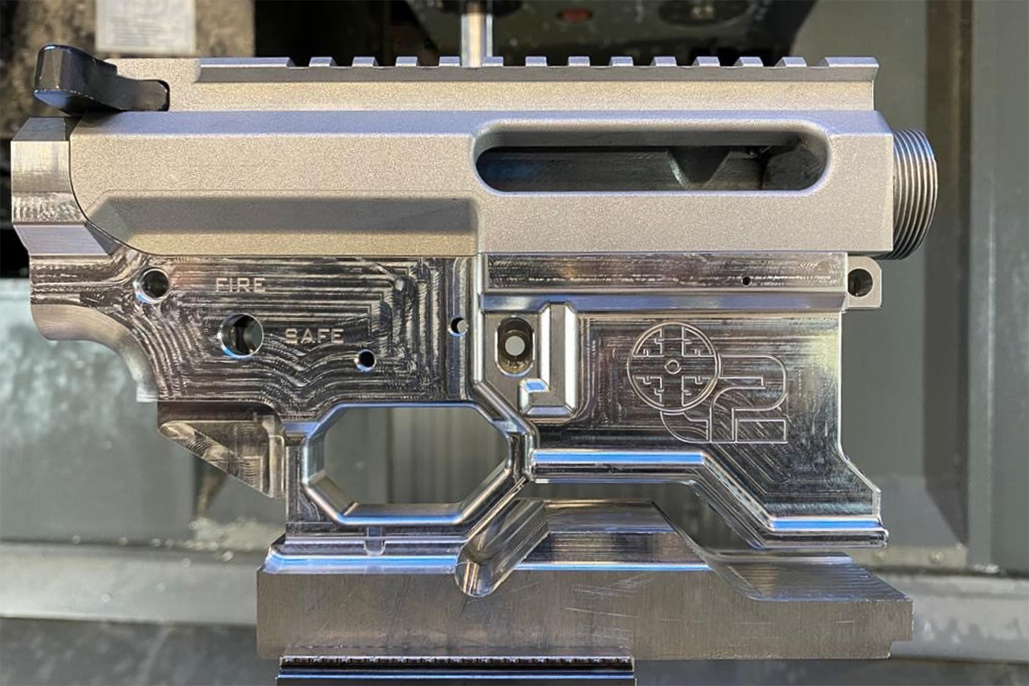The t2 receiver with integrated Picatinny rail in Billet T6 aluminium